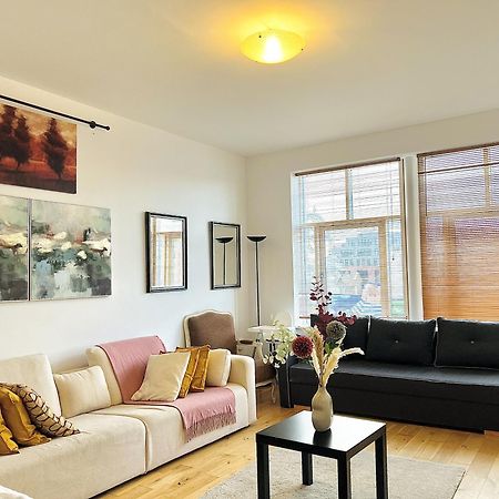 Cosy River View Flat At Temple Bar Dublin Exterior foto